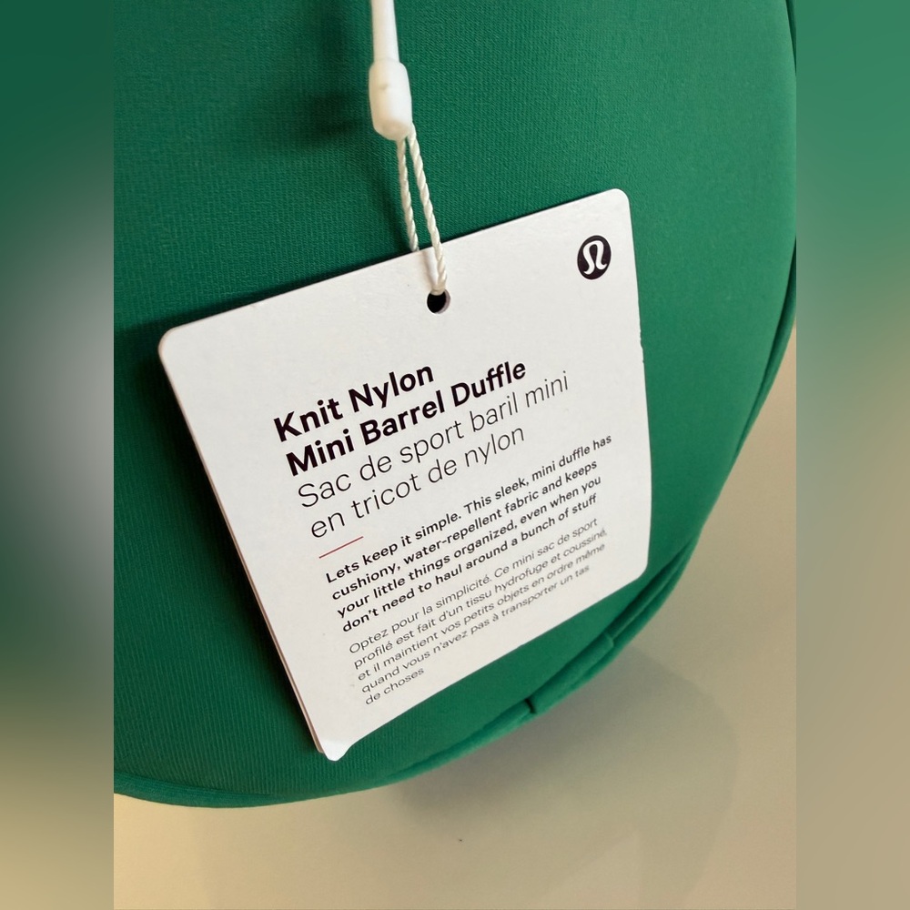New LULULEMON Knit Nylon Mini Barrel Duffle Bag Crossbody Handbag Cascade Green - Picture 3 of 9